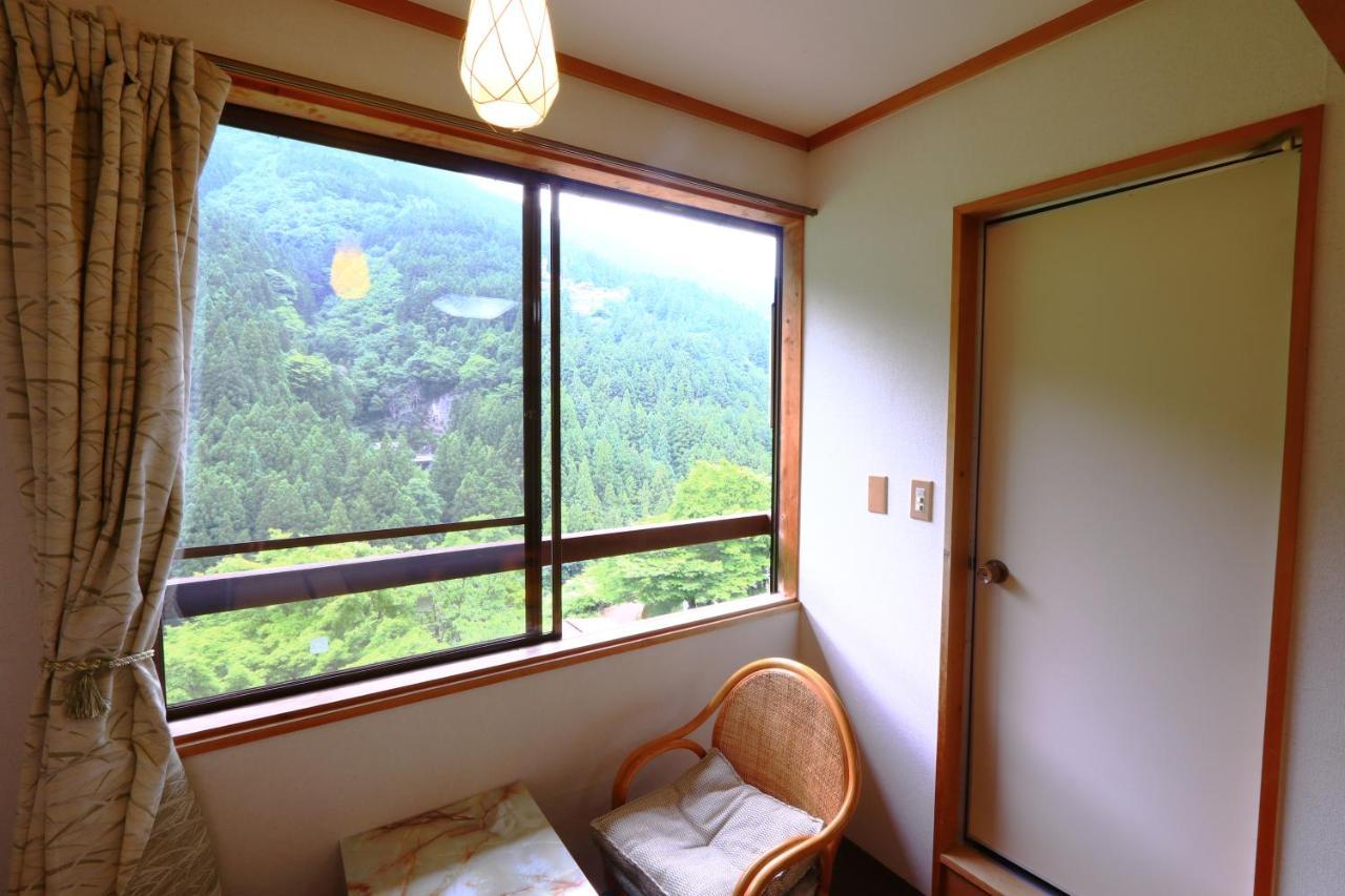 Hotel Kazuraya Miyoshi  Exterior foto