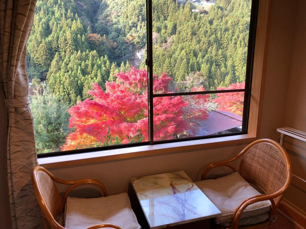 Hotel Kazuraya Miyoshi  Exterior foto