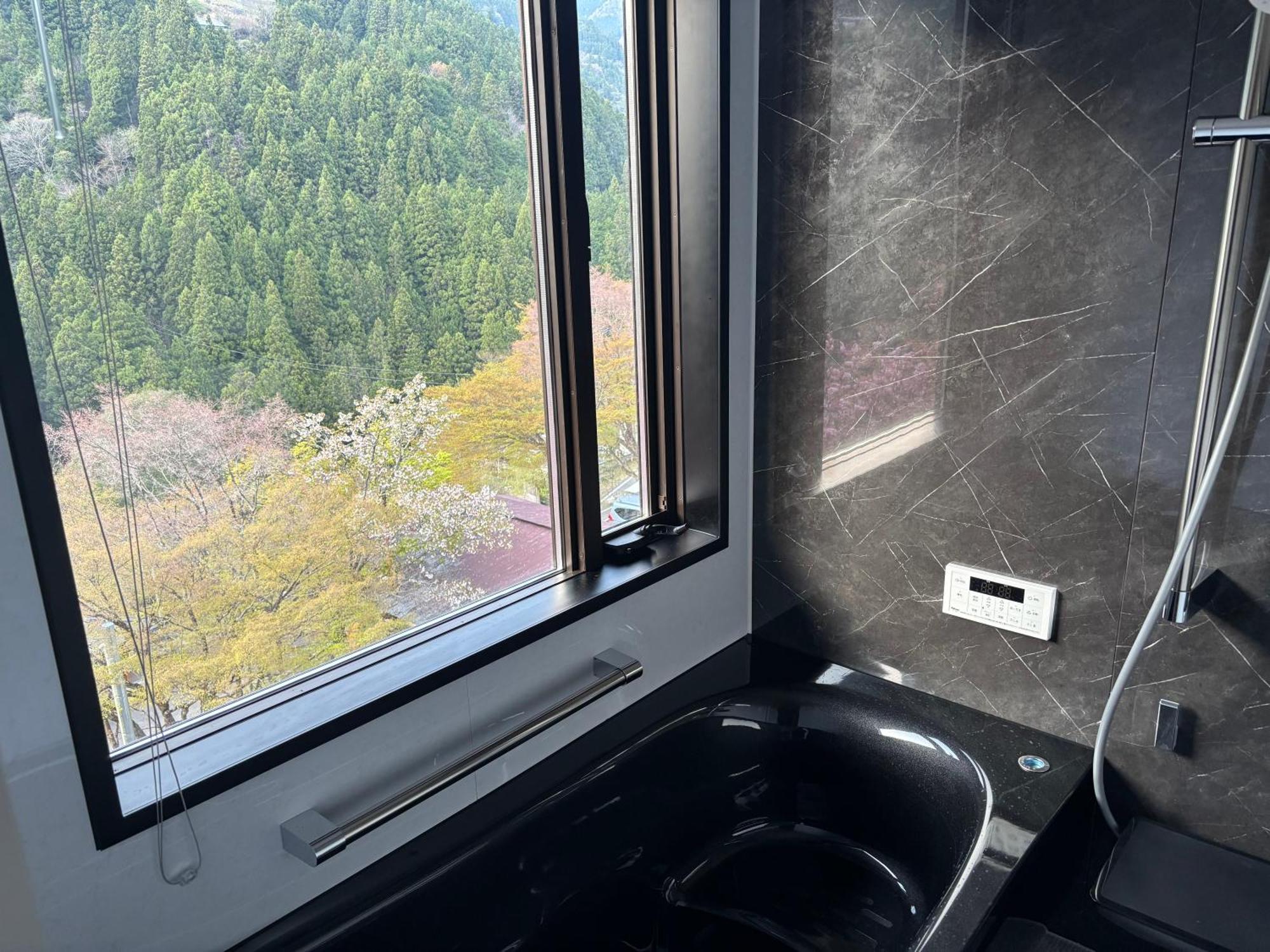 Hotel Kazuraya Miyoshi  Exterior foto
