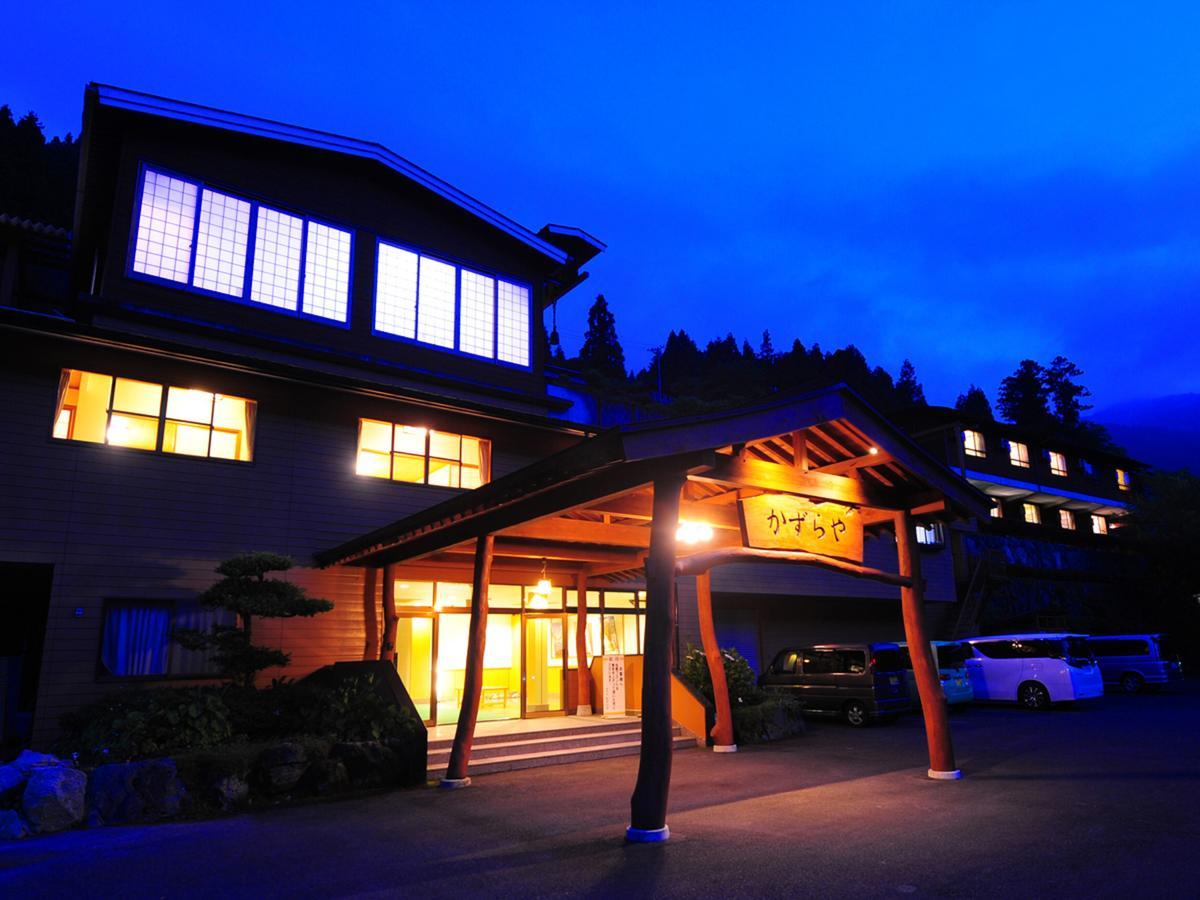 Hotel Kazuraya Miyoshi  Exterior foto